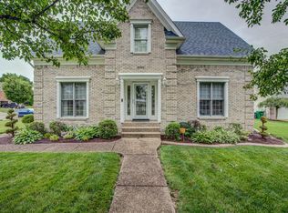 8705 Granny Smith Ct, Louisville, KY 40228