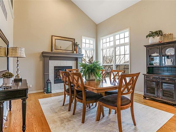 4th image of 5603 NW 90th St