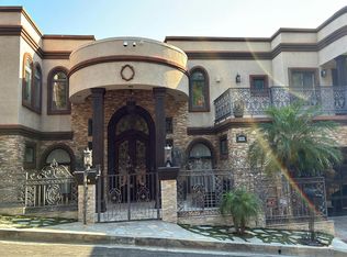11131 Mountcastle Dr, Studio City, CA 91604