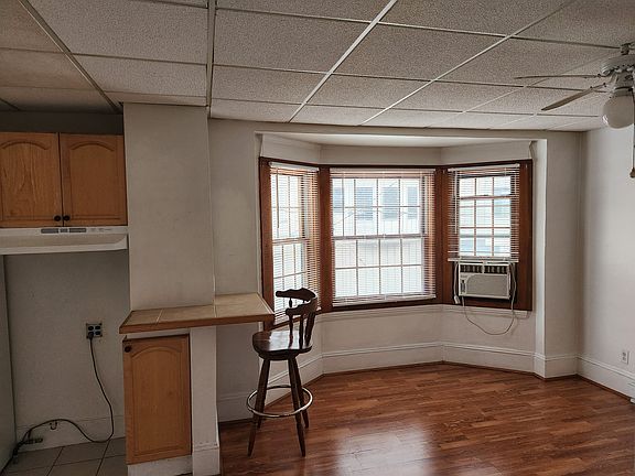 4th image of 5329 Fleet Ave APT 3