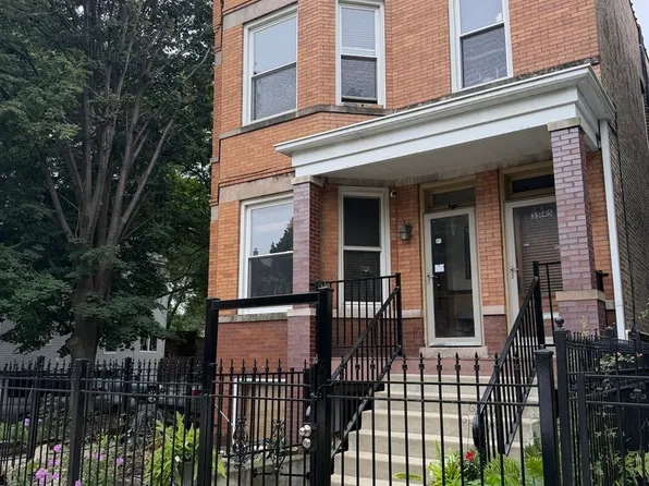 3545 W Belden Ave #G, Chicago, IL 60647