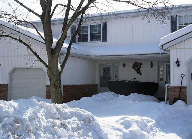 1st image of 1790 Rolling Hills Dr APT B