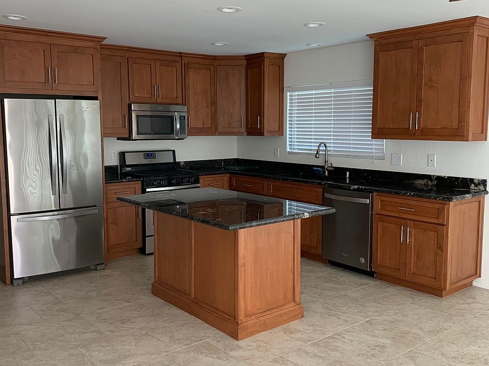 Kitchen & Family Room
