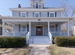 1907 Riverside Ave, Marinette, WI 54143