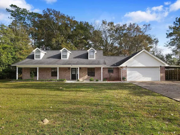 110 Pinata Dr, Lumberton, TX 77657