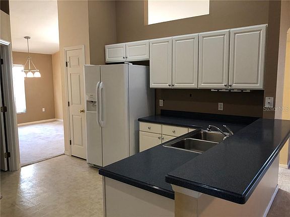 3rd image of 5334 Stone Oaks Dr