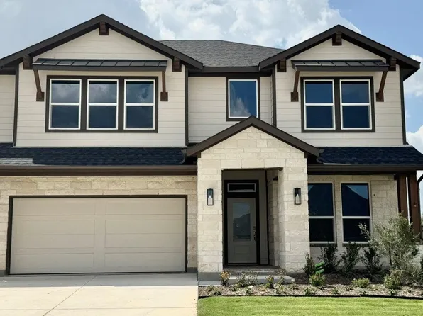 8721 Leafy Ln, Justin, TX 76247