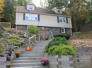 62 Birch Rd, Ringwood, NJ 07456