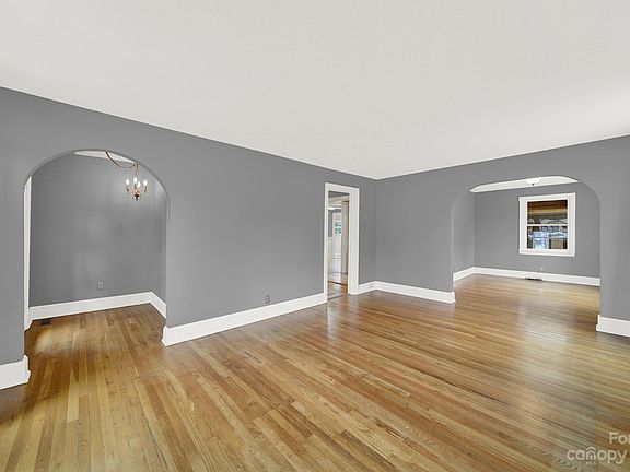 5th image of 346 Euclid Ave