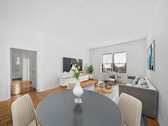 3rd image of 215 W 101st St APT 2f