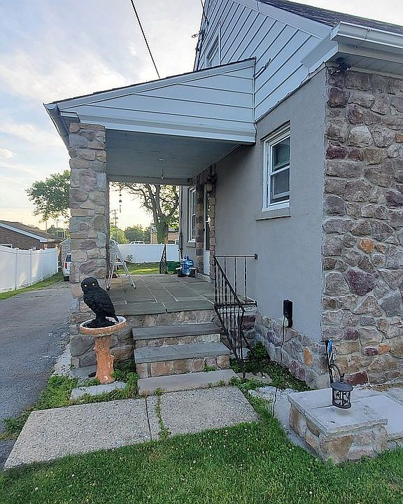Side Porch