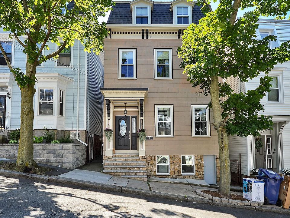 1st image of 9 Atlantic St