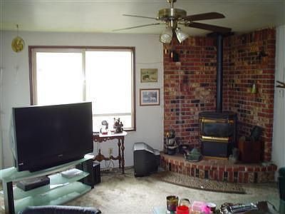 4th image of 415 288th St NE