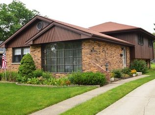 3007 Buckingham Ave, Westchester, IL 60154