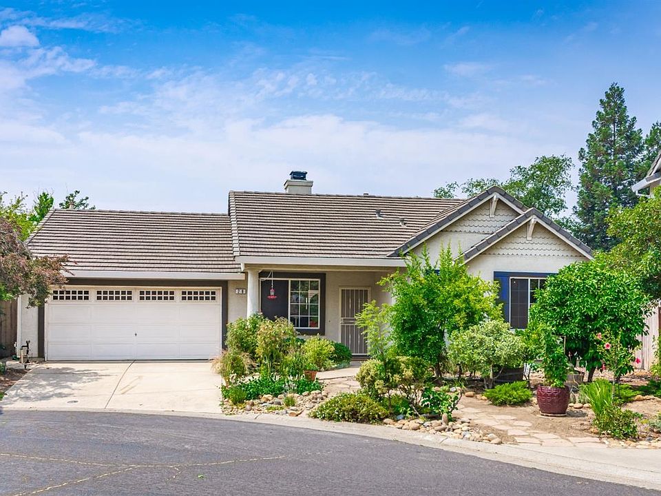 1st image of 28 Feather River Ct
