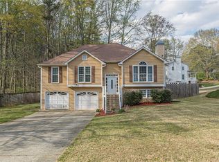 34 Shady Oak Ct, Dallas, GA 30157