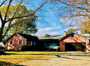 1833 Cooper Rd, Virginia Beach, VA 23454