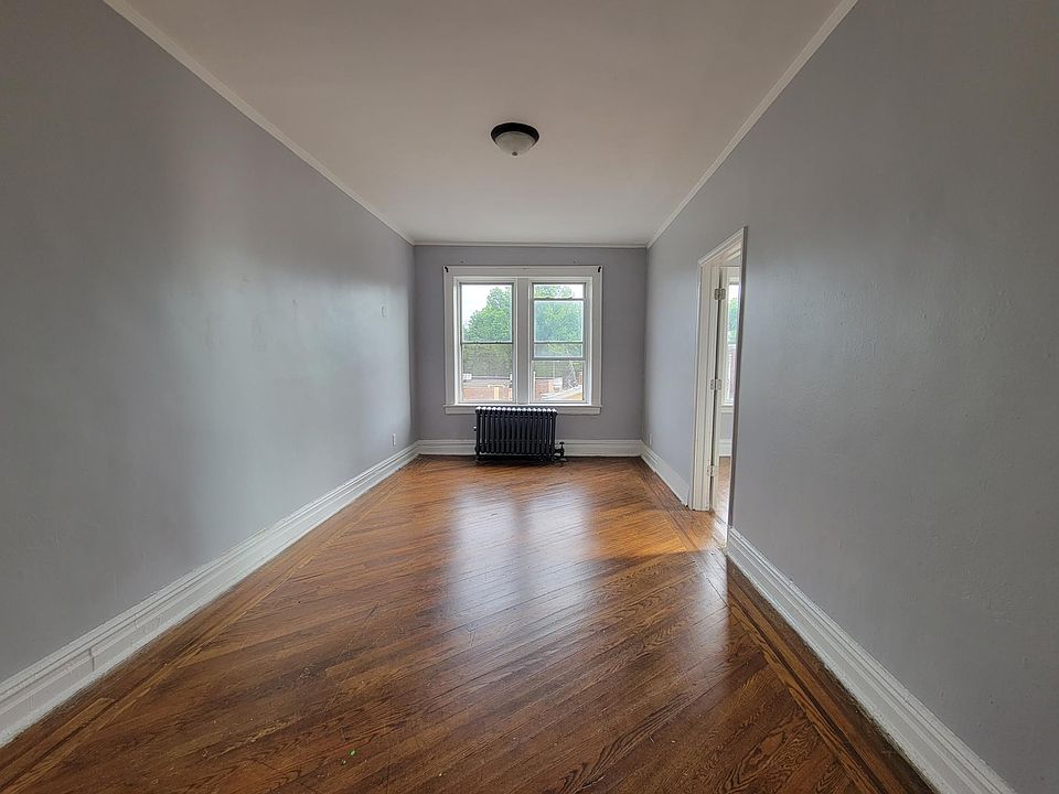 1st image of 96 Hillcrest Ter #12E