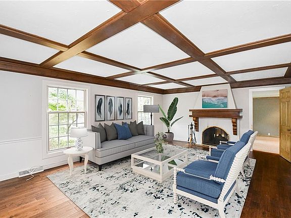 2nd image of 14906 Hillbrook Cir
