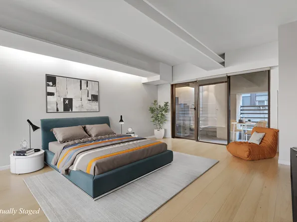 135 West 70th Street image 5 of 25