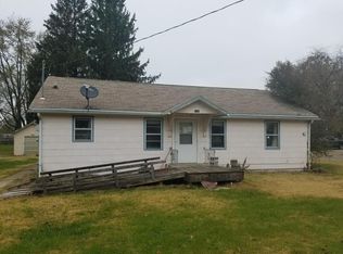 1308 Concord St, Fredonia, IA 52738