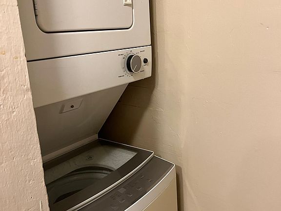 4th image of 11130 Stratford Dr APT 408