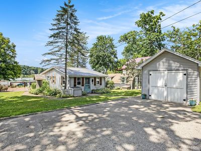 636 Swains Lake Dr, Concord, MI, 49237