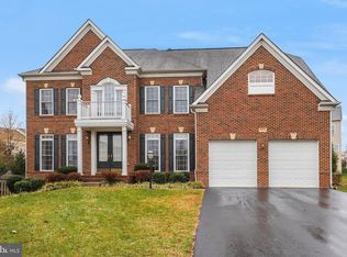5518 Lavatera Ct, Centreville, VA 20120