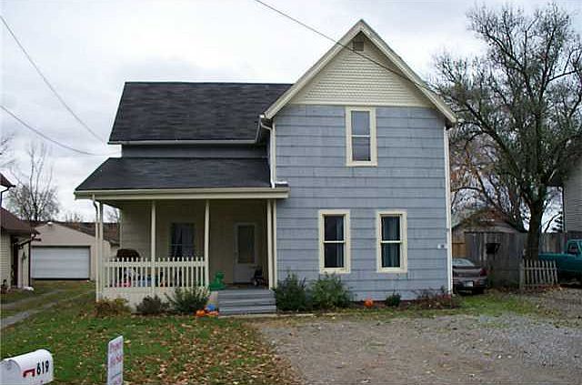 1st image of 619 N Main St