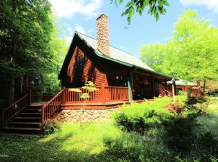 5523 W Ashley Ln, Grant, MI 49327
