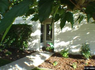 2415 Sunny Slope Dr, Sparks, NV 89434