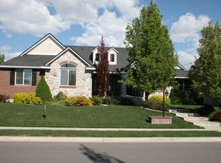 89 S Morning Mist Ln, Kaysville, UT 84037