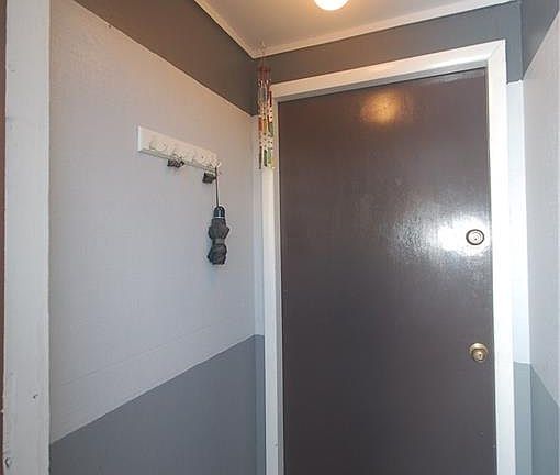 2nd image of 536 Madison Ave