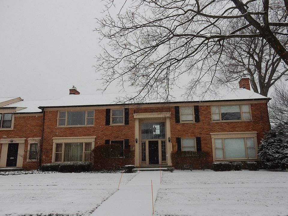 1st image of 19618 Fleetwood Dr #3