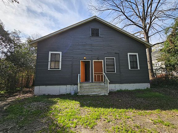 2nd image of 2253 Beech Ave