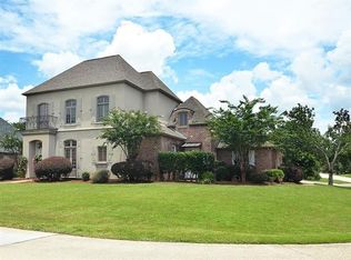 1 Robyn Pl, Mandeville, LA 70471