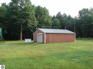 3937 S Alamando Rd, Saint Louis, MI 48880