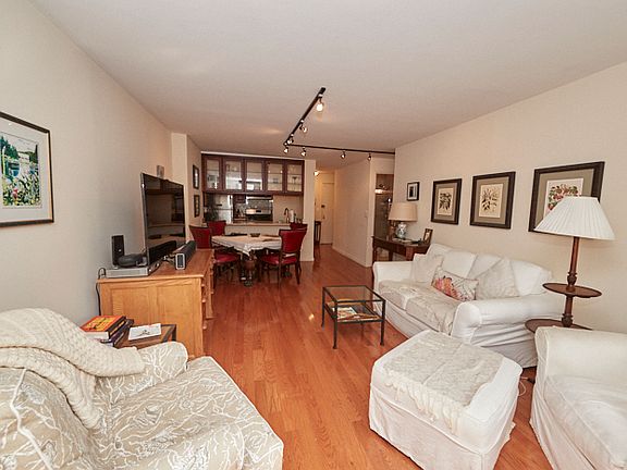 3rd image of 445 5th Ave #11A