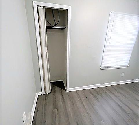 5th image of 11306 Hupp Ave