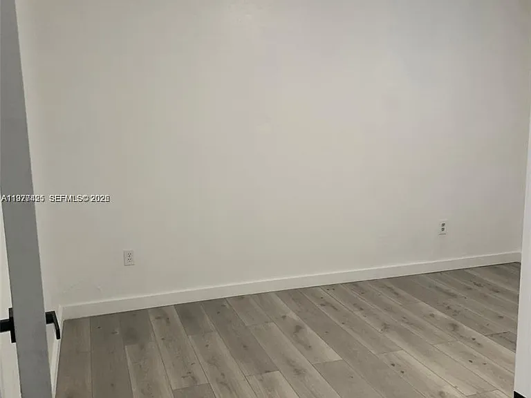 8295 NE Miami Ct #1 — Photo 6