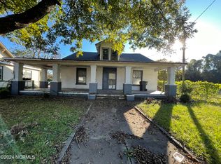 716 E Walnut St, Goldsboro, NC 27530