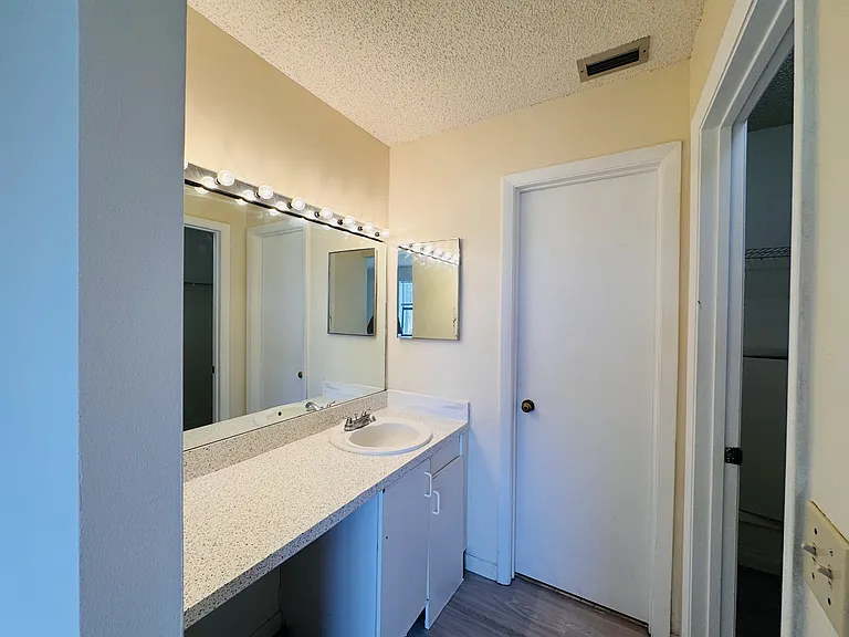 1149 Independence Trl — Photo 28