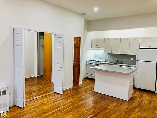 Rented by Brown Harris Stevens | media 15