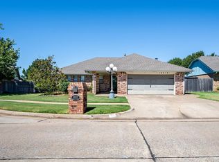 10313 Oxlow Rd, Oklahoma City, OK 73159