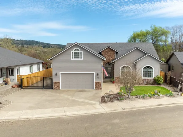 310 Ashwood St, Sutherlin, OR 97479