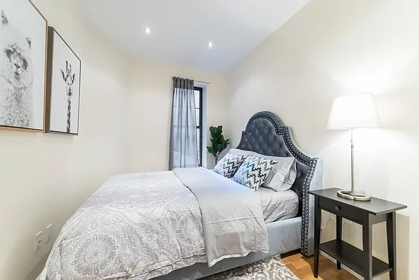 Rented by Walter & Samuels Inc | media 16