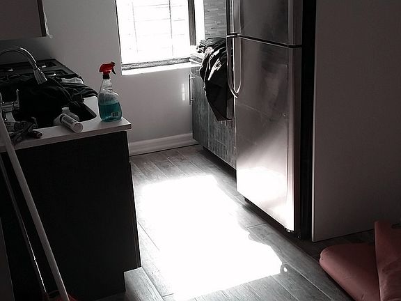 5th image of 1275 Lafayette Ave APT 5G