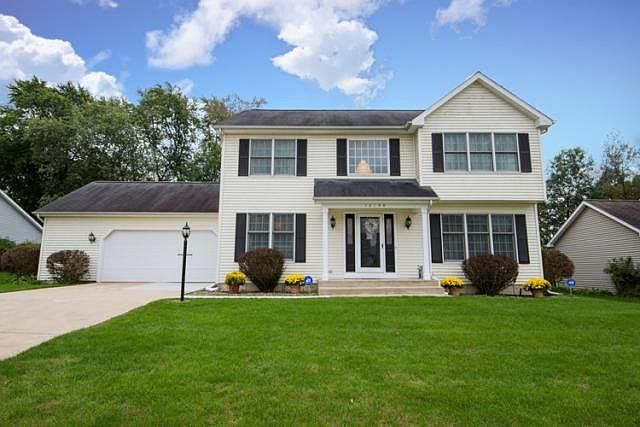 1st image of 18190 Courtland Dr