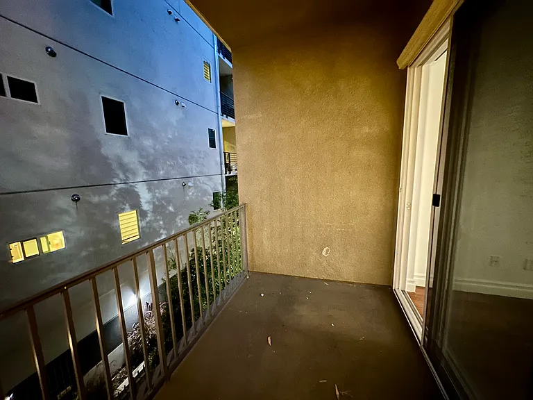 917 S New Hampshire Ave #211 — Photo 16