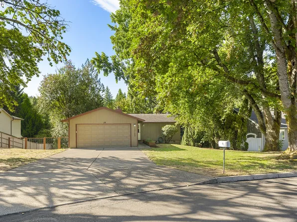 13140 SE Cooper St, Portland, OR 97236